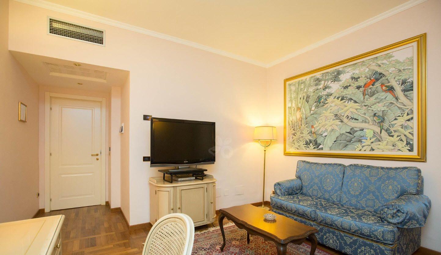 Hotel Grand Politi