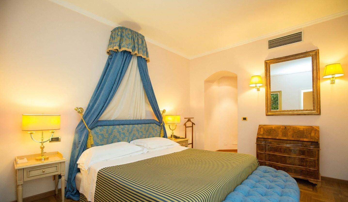 Grand Politi Hotel