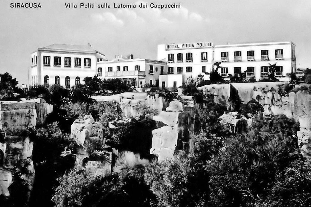 Hotel Grand Politi