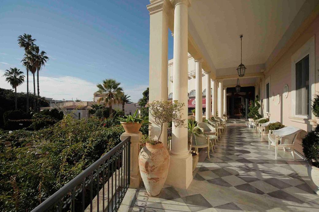 Hotel Grand Politi